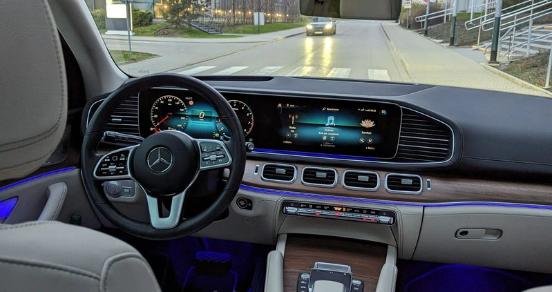 Mercedes-Benz GLE cena 265000 przebieg: 23000, rok produkcji 2022 z Kraków małe 667